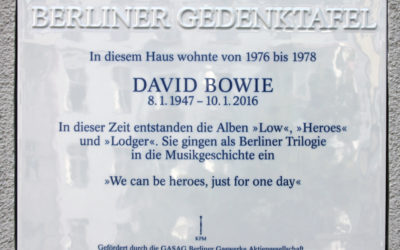 Bowie Deutsch – Eine Musikperformance von und mit Anouschka & Anina Doinet
